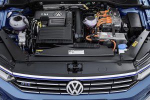 Motor VW Passat GTE - PUNTA TACÓN TV
