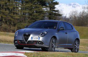 Alfa Romeo Giulietta - PUNTA TACÓN TV