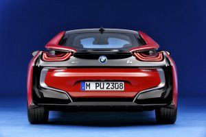 BMW i8 Protonic Red Edition trasera- PUNTA TACÓN TV