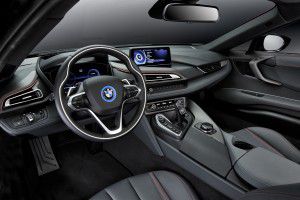 Interior BMW i8 Protonic Red Edition - PUNTA TACÓN TV