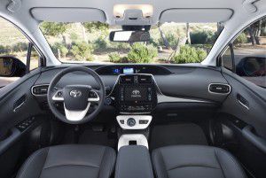 Interior Nuevo Toyota Prius - PUNTA TACÓN TV