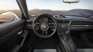 Interior Porsche 911 R - PUNTA TACÓN TV