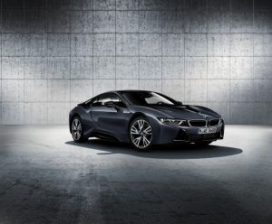BMW i8 edición Protonic Dark Silver - PUNTA TACÓN TV