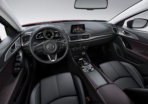 Interior Mazda 3 2017 - PUNTA TACÓN TV