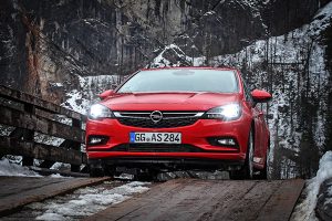 Nuevo Opel Astra - PUNTA TACÓN TV