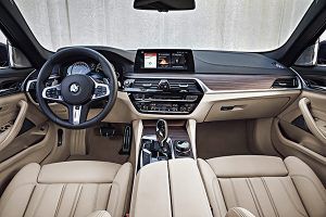 Interior nuevo BMW Serie 5 Touring - PUNTA TACÓN TV