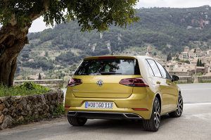 Nuevo Volkswagen Golf trasera - PUNTA TACÓN TV