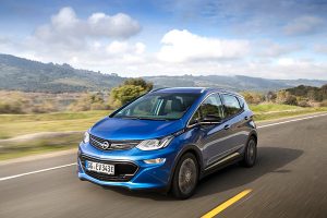Opel Ampera-e frente - PUNTA TACÓN TV