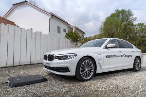 Carga inalámbrica BMW - PUNTA TACÓN TV