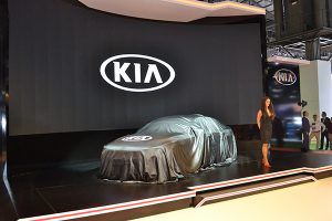 Kia en Automobile Barcelona - PUNTA TACÓN TV